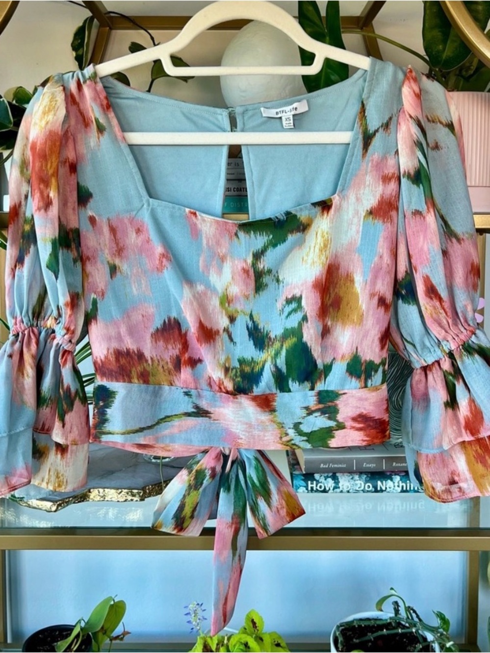 Vici Watercolor Floral Cropped Blouse with Open Tie Back